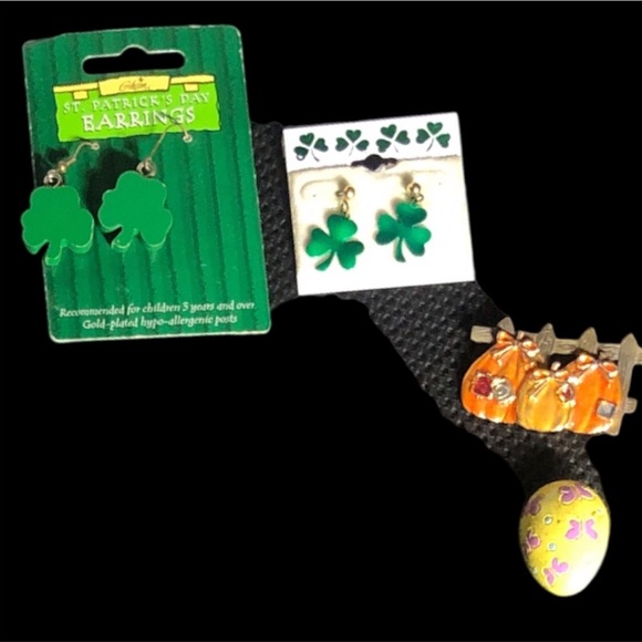 ALL YEAR HOLIDAY JEWELRY BUNDLE - Picture 2 of 7